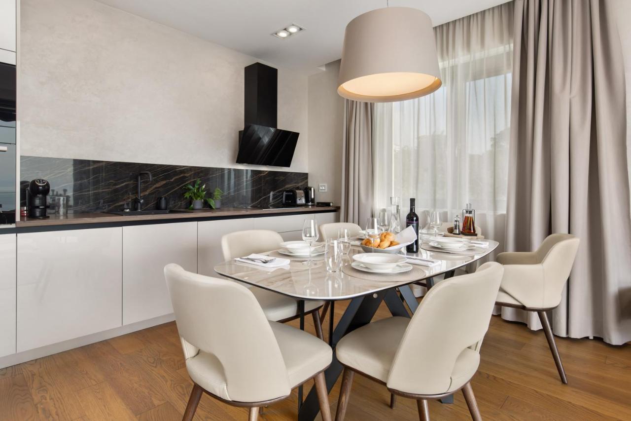 Luxury Apartment Iris Adriatica ***** Опатия Экстерьер фото