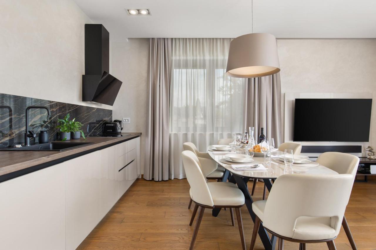Luxury Apartment Iris Adriatica ***** Опатия Экстерьер фото